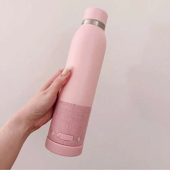 Aquio Bluetooth Water Bottle Speaker iHome Pink - Picture 3 of 11